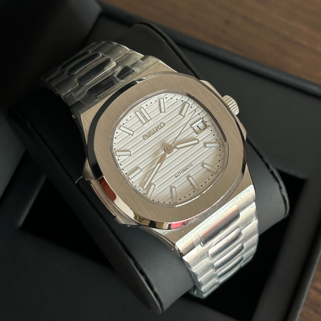 Seiko Glacier Steel – White Dial